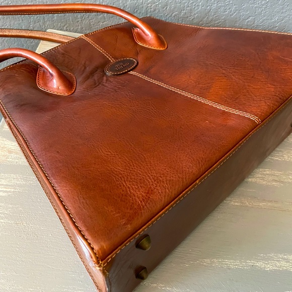 Authentic The Trend Italian brown leather tote. - Picture 16 of 16